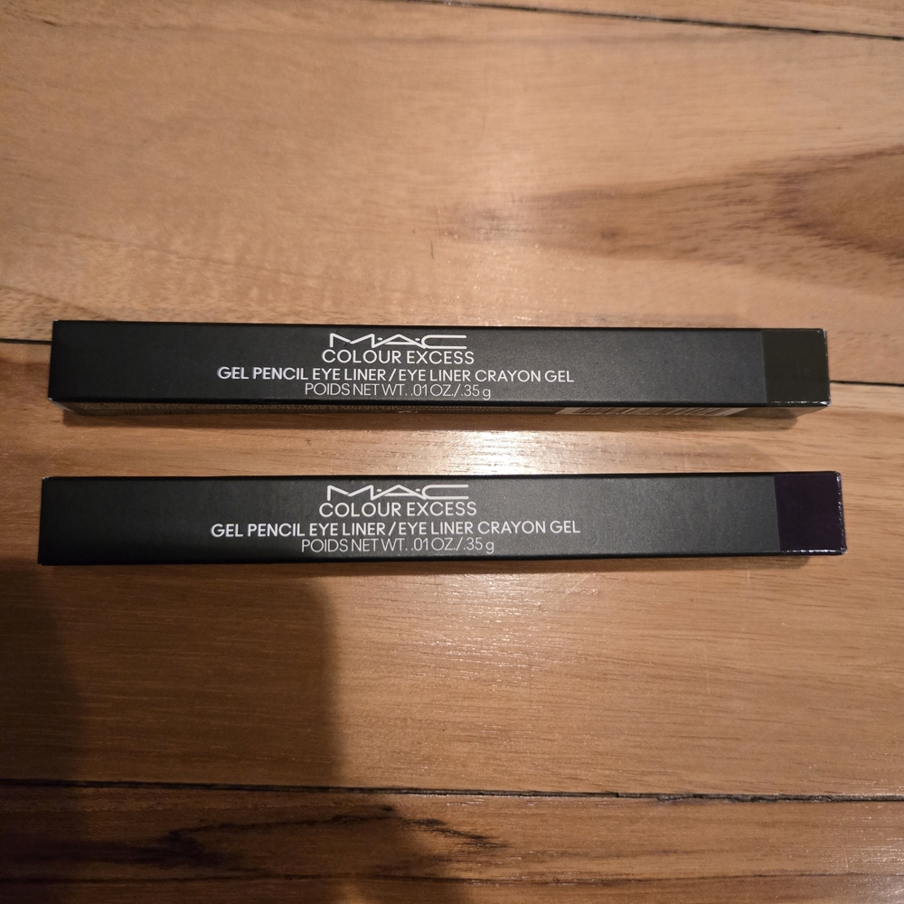 TWO MAC Cosmetics Colour Excess Gel Pencil Eyeliners